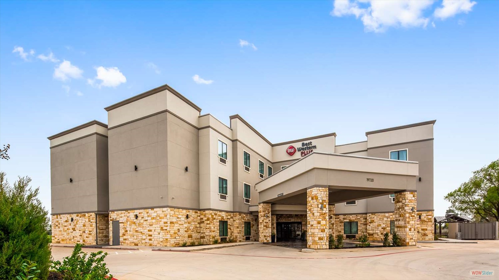 BestWesternPlus-Waller-Hotel